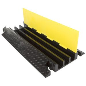 Cable Protector 3 Channel, Size: 900 x 500 x 70 mm